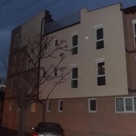 Edes Alom Guesthouse Szeged Exterior photo